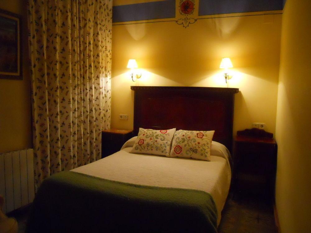 Hotel 1900 Casa Anita Requena Εξωτερικό φωτογραφία